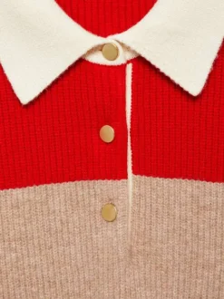 Pull rouge rayé à coupe droite, col polo à boutons et à manches longues