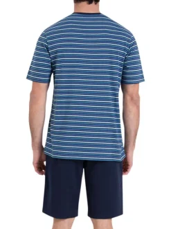 Pyjama court en coton bleu à rayures et à coupe droite avec une poche