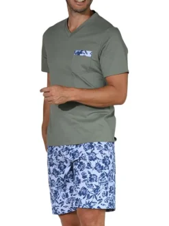 Pyjama court en coton kaki avec un imprimé fleuri et une coupe fermée