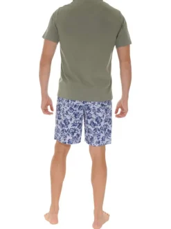 Pyjama court en coton kaki avec un imprimé fleuri et une coupe fermée