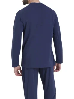 Pyjama en coton marine pourvu d'un col boutonné et de manches longues