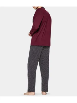 Pyjama long bordeaux imprimé en coton col v