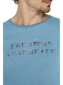 Pyjama long en coton bleu à carreaux avec une coupe droite et un col rond