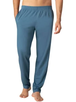Pyjama long en coton bleu rayé avec une coupe fermée et un col cranté