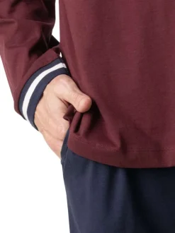 Pyjama long en coton bordeaux uni pourvu d'une coupe droite et d'un col boutonné