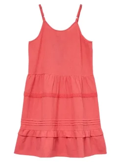 Robe courte en coton corail uni avec une coupe droite et un col rond
