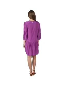 Robe courte