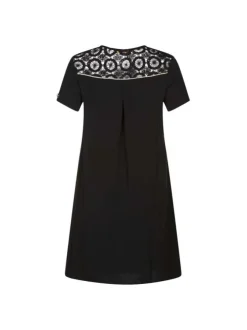 Robe courte