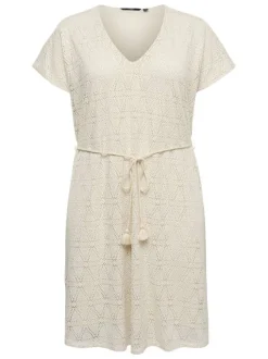 Robe courte beige unie pourvue d'une coupe évasée et de manches courtes