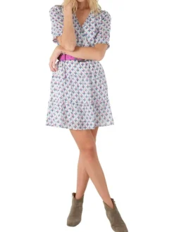 Robe courte blanche motif fleur géométrique à coupe évasée et col cache-coeur