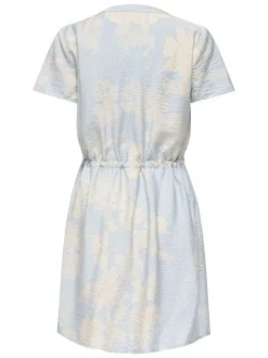 Robe courte ciel floral avec une coupe ajustée et un col tunisien