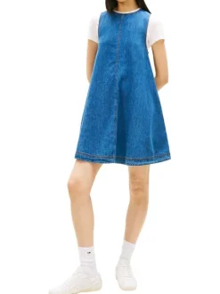 Robe courte en coton indigo unie avec une coupe trapèze et un col rond
