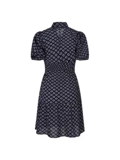 Robe courte fluide