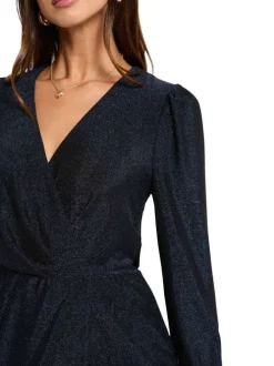 Robe courte marine incrustée de fils lurex et pourvue d'un col v
