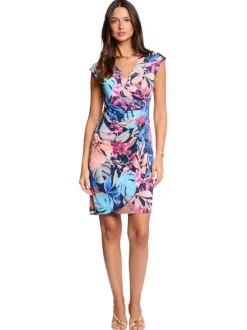 Robe courte multicolore coupe cintrée sans manche pourvue d'un col v