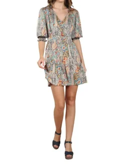 Robe courte multicolore fantaisie coupe droite avec un col v et l'extrémité des manches smockée
