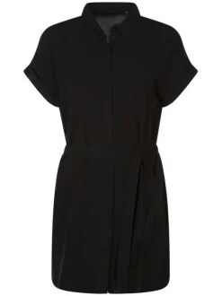 Robe courte noire chemise unie manches courtes coupe droite avec col boutonné