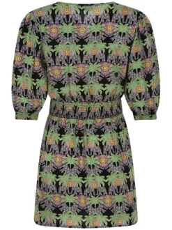 Robe courte noire fleurie avec une coupe évasée col v et à manche 3/4