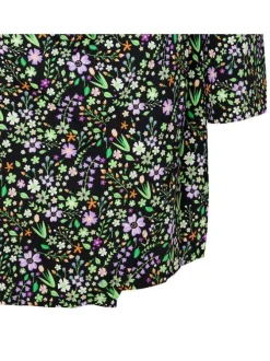 Robe courte noire imprimé floral avec un col cranté et des manches longues
