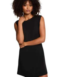 Robe courte noire unie avec une coupe cintrée et un col rond