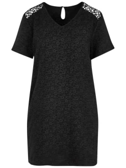 Robe courte noire unie coupe droite avec un col v et une fente au dos