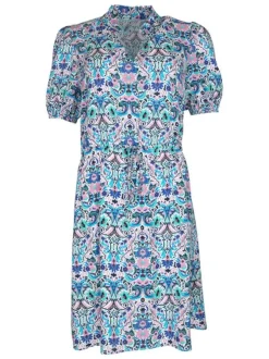 Robe courte rose imprimée avec une coupe droite à col v et des manches courtes