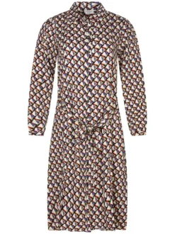 Robe courte rouge imprimée avec une coupe droite fluide et un col boutonné
