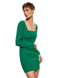 Robe courte Sky verte coupe ajustée à col carré et manches longues