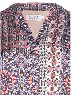 Robe écrue fantaisie à coupe droite fluide et col v
