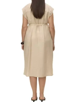 Robe longue beige unie avec une coupe droite à col français sans manches