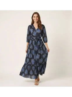 Robe longue en coton marine imprimée pourvue d'une coupe large
