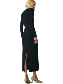 Robe longue en coton noire unie à coupe ajustée, col rond et fente arrière