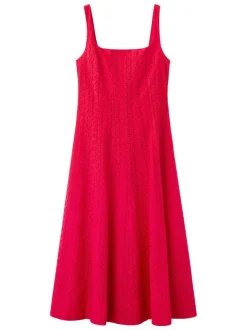 Robe longue en coton rouge unie sans manche pourvue d'une coupe évasée