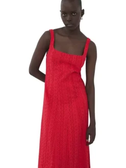 Robe longue en coton rouge unie sans manche pourvue d'une coupe évasée