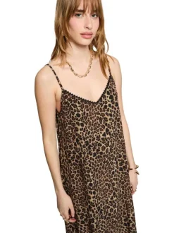 Robe longue imprimée pourvue d'une coupe évasée et d'un décolleté en V