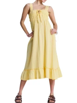 Robe longue jaune à coupe droite pourvue d'un col carré et de larges bretelles