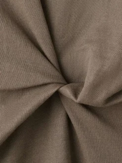 Robe longue kaki unie pourvue de manches courtes et d'une coupe ajustée