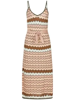 Robe longue rose imprimé vagues avec coupe droite col v et à bretelles
