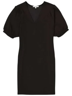Robe manches courtes mi-longue noire unie avec une coupe droite et un col v