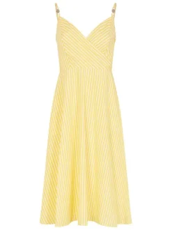 Robe midi jaune à rayures pourvue d'une coupe évasée et un décolleté cache-coeur