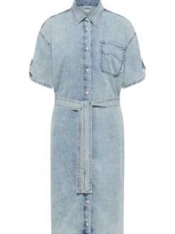 Robe mi-longue en coton bleu jean clair à coupe droite et col à revers