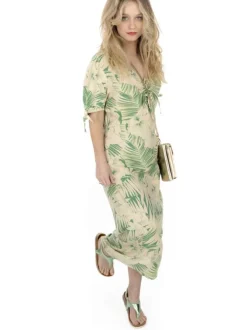 Robe mi-longue Italia verte fleurie à coupe ajustée col v et à manches courtes