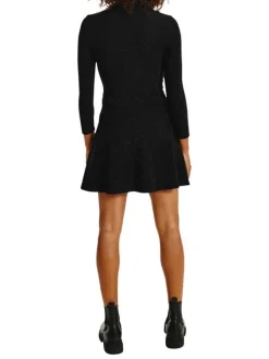 Robe patineuse noire pailleté coupe courte à col montant et manches longues