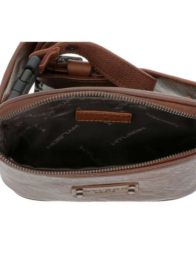 Sac banane en cuir marron à ceinture ajustable et compartiment zippé