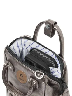 Sac à bandoulière bronze satiné pourvu d'une fermeture zippée