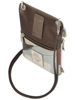 Sac bandoulière écru imprimé avec un logo métallique de la marque à l'avant