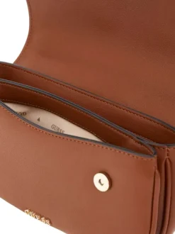 Sac besace camel uni à bandoulière avec un logo métallique doré à l'avant