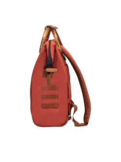 Sac à dos brique pour femme avec une poche centrale zippée et des hanses en cuir
