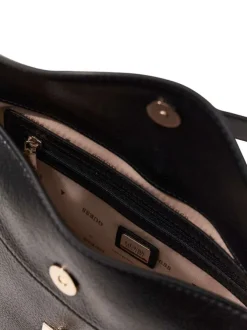 Sac à main porté épaule noir pourvu d'une bandoulière amovible et réglable