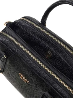 Sac noir aspect grainé forme bowling pourvu d'une bandoulière amovible
